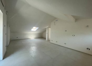 Foto 6 - Trilocale Via Adamello
 
15, Montesilvano - foto 6