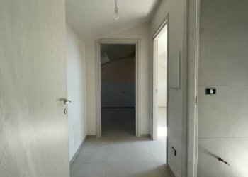 Foto 11 - Trilocale Via Adamello
 
15, Montesilvano - foto 11