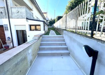 Foto 22 - Trilocale Via Adamello
 
15, Montesilvano - foto 22