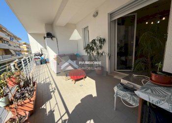 Foto 32 - Bilocale via trieste
 
47, Alba Adriatica - foto 32