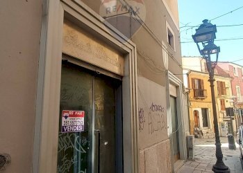 Edificio all\'aperto - Locale Commerciale via marconi
 
24, Campobasso - foto 1