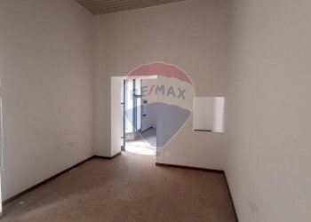 Stanza vuota - Locale Commerciale via marconi
 
24, Campobasso - foto 16