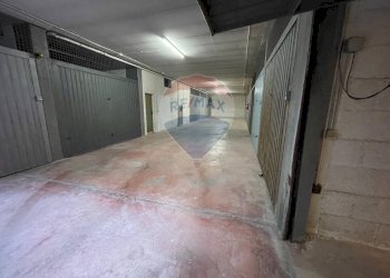 Parcheggio - Box Via Degli Alpini D'italia
 
10, Bari - foto 7