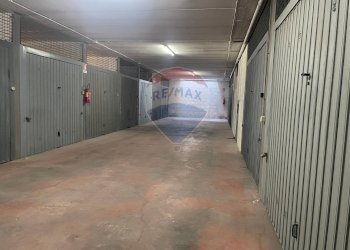 Parcheggio - Box Via Degli Alpini D'italia
 
10, Bari - foto 12