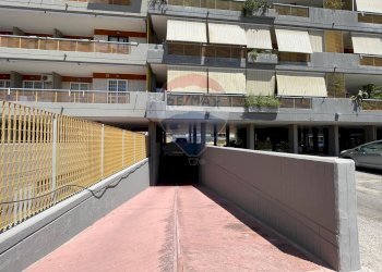 Edificio all\'aperto - Box Via Degli Alpini D'italia
 
10, Bari - foto 13