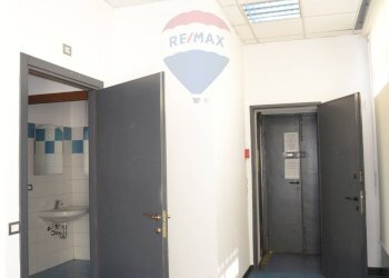 Hall / corridoio - Ufficio via Menotti Morali
 
30, Capriate San Gervasio - foto 7