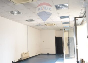 Stanza vuota - Ufficio via Menotti Morali
 
30, Capriate San Gervasio - foto 8