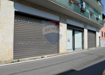 Edificio all\'aperto - Ufficio via Menotti Morali
 
30, Capriate San Gervasio - foto 9