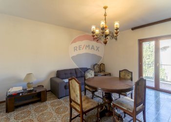 Sala da pranzo - Trilocale via V.Veneto
 
36, Capriate San Gervasio - foto 4