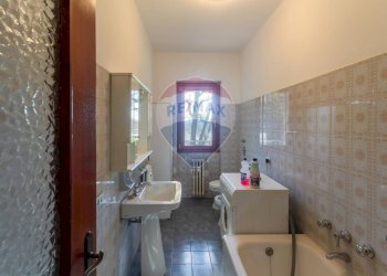 Bagno - Trilocale via V.Veneto
 
36, Capriate San Gervasio - foto 10