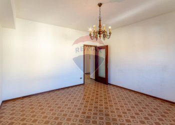 Stanza vuota - Trilocale via V.Veneto
 
36, Capriate San Gervasio - foto 13