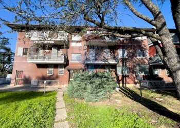 Edificio all\'aperto - Trilocale via V.Veneto
 
36, Capriate San Gervasio - foto 27