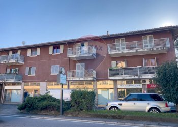 Edificio all\'aperto - Trilocale via V.Veneto
 
36, Capriate San Gervasio - foto 29