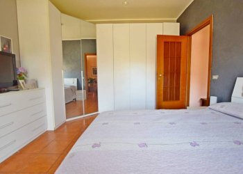 Camera da letto - Appartamento via Giovanni Falcone, 4, Mondovì - foto 12