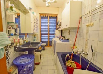 Bagno - Appartamento via Giovanni Falcone, 4, Mondovì - foto 16