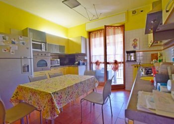 Cucina - Appartamento via Giovanni Falcone, 4, Mondovì - foto 4
