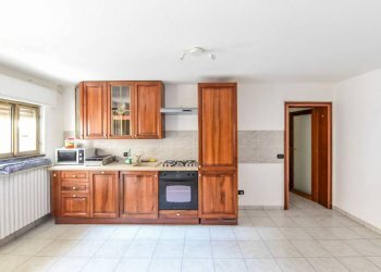 Cucina - Trilocale via Arrigo Boito, 11, Giussano - foto 5