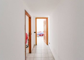 Corridoio - Trilocale via Arrigo Boito, 11, Giussano - foto 14