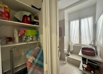 Bagno - Appartamento via Lomellini, 6, Genova - foto 9