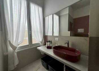 Bagno - Appartamento via Lomellini, 6, Genova - foto 11