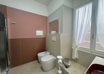 Bagno - Appartamento via Lomellini, 6, Genova - foto 15