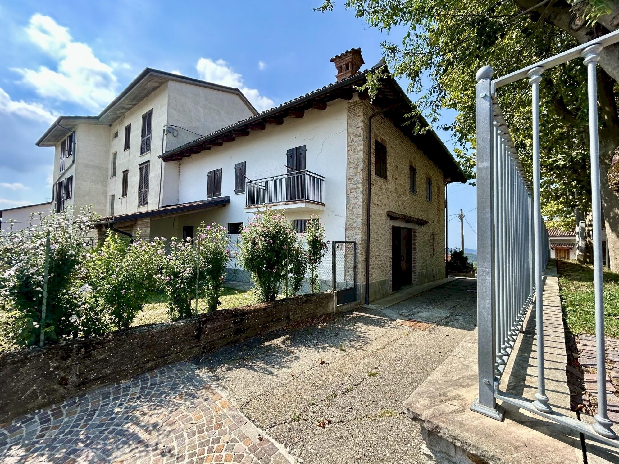 Casa indipendente Montelupo Albese - foto 1