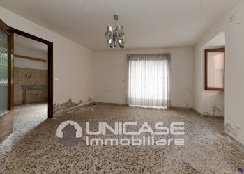 Independent house Via Paesana, 124, Barge - photo 23