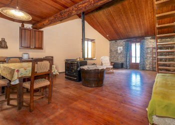 Porzione di casa Frazione Paschero, snc, Stroppo - foto 2