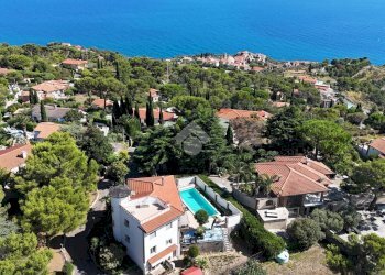 Villa Strada S. Antonio, Cipressa - photo 11