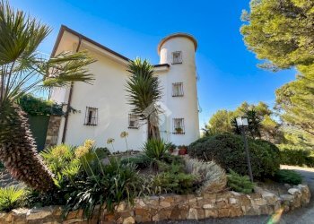 Villa Strada S. Antonio, Cipressa - photo 4