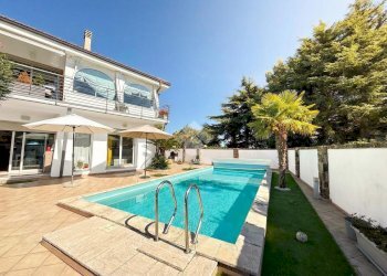 Villa Strada S. Antonio, Cipressa - photo 10