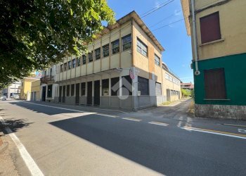 Historic Residence Viale Leonardo Da Vinci, Galliate - photo 1