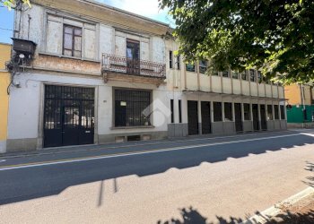 Historic Residence Viale Leonardo Da Vinci, Galliate - photo 24