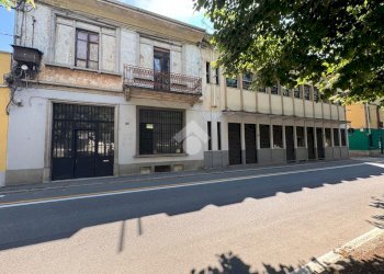 Historic Residence Viale Leonardo Da Vinci, Galliate - photo 25