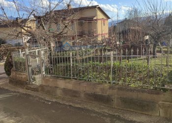 Foto 10 - Semi-detached house contrada capodipiano
 
34, Venarotta - photo 10