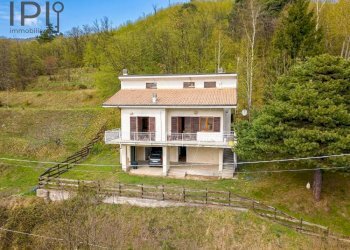 Foto 1 - Villa Pallareto
 
14, Murialdo - photo 1