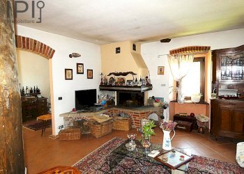 Foto 40 - Villa regione bagnario
 
47, Strevi - foto 40