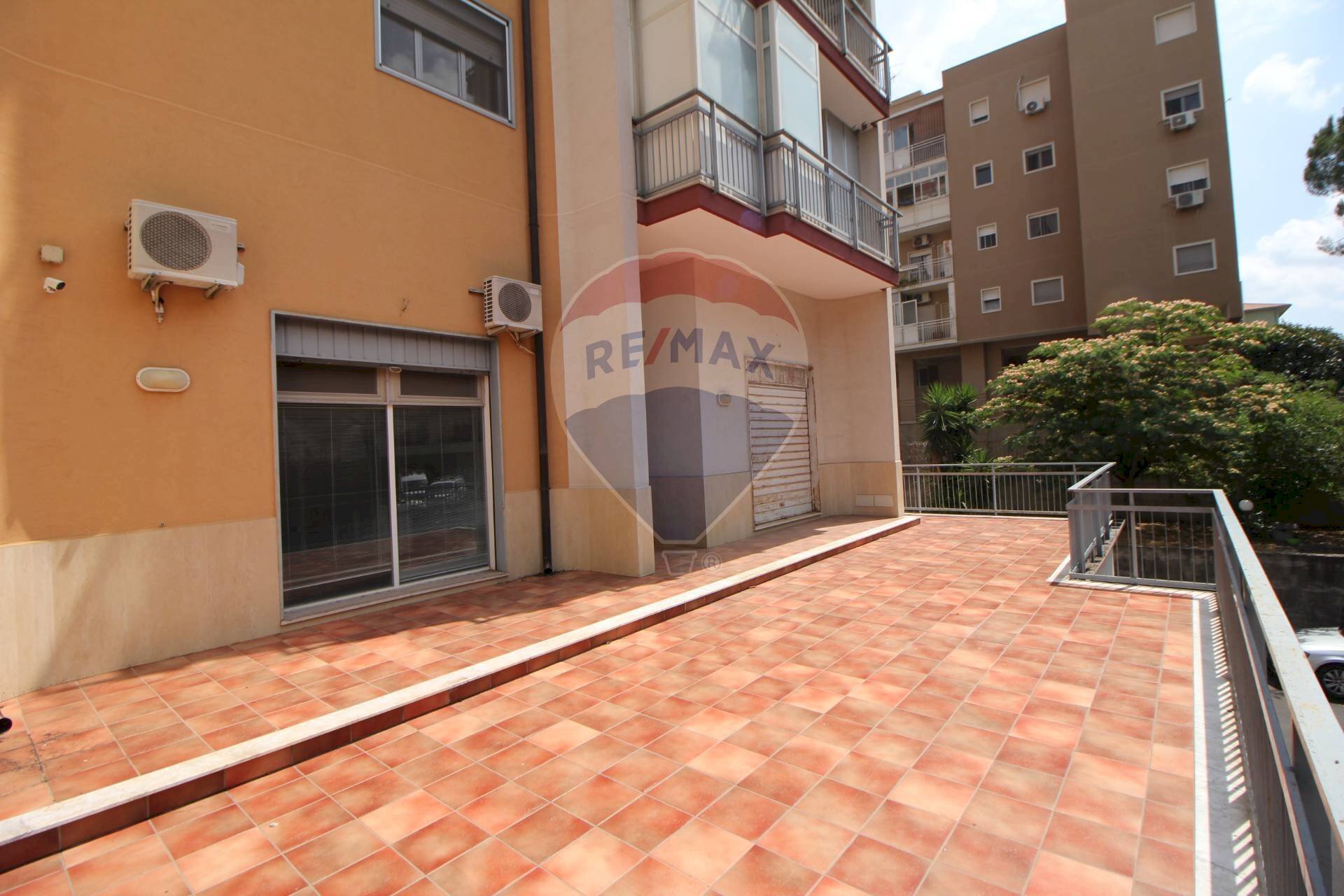 Terrazza - Locale Commerciale Corso del Popolo
 
44, Paterno - foto 3