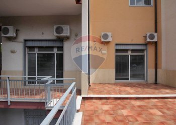 Terrazza - Locale Commerciale Corso del Popolo
 
44, Paterno - foto 1
