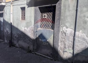 Edificio all\'aperto - Casa indipendente Via Santi
 
87, Bronte - foto 8