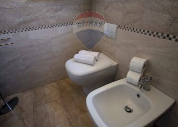 Bagno - Trilocale Via Del Caravaggio
 
37, Catania - foto 20