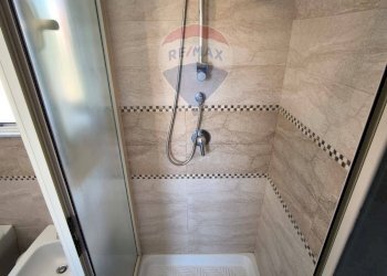 Bagno - Trilocale Via Del Caravaggio
 
37, Catania - foto 21