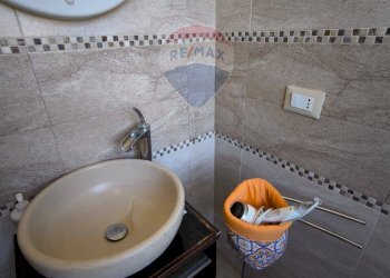 Bagno - Trilocale Via Del Caravaggio
 
37, Catania - foto 22