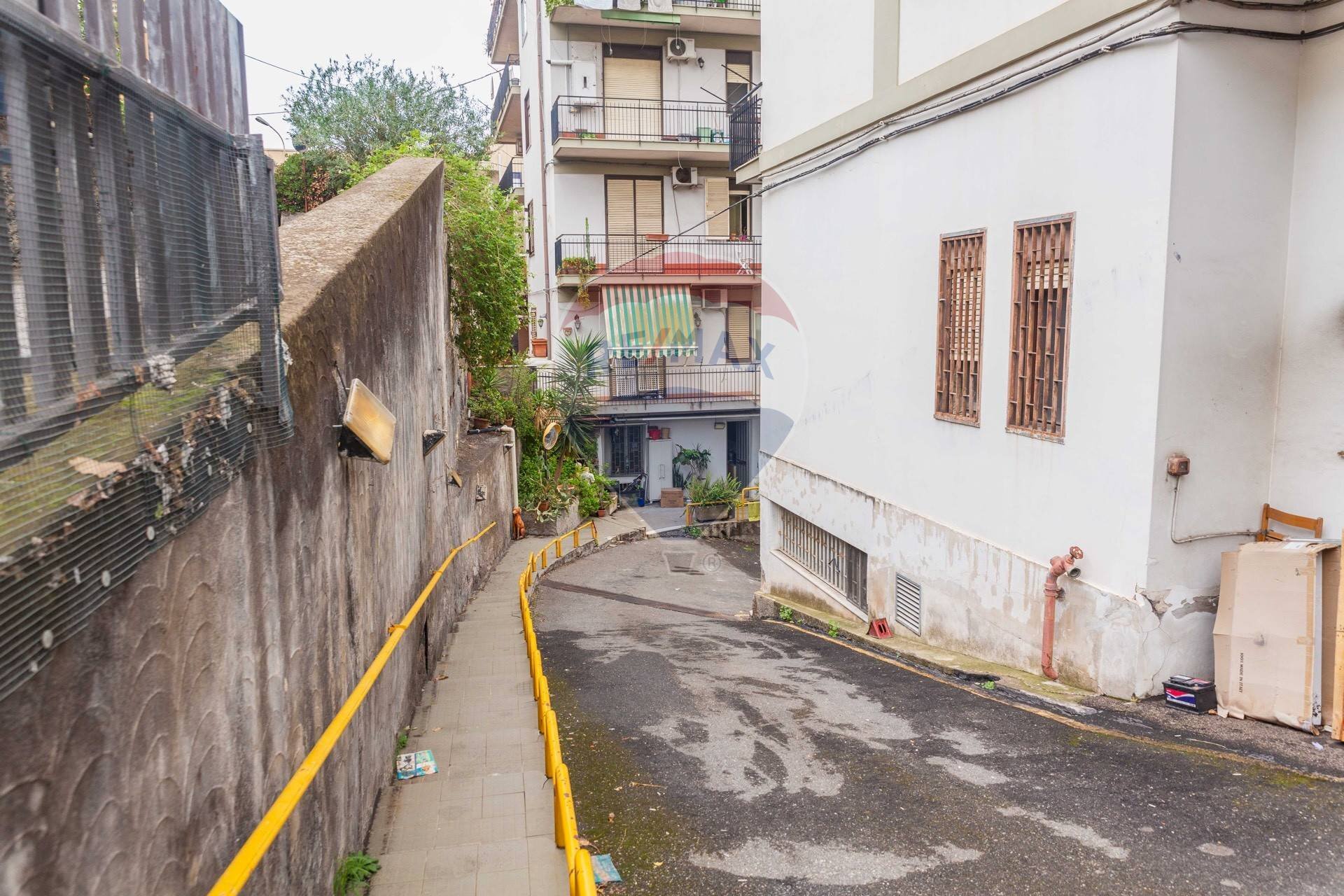 Edificio all\'aperto - Commercial Premises Via Torino
132, Catania - photo 3