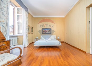 Camera / camera da letto - Appartamento Via Giuseppe Garibaldi
 
30, Como - foto 13