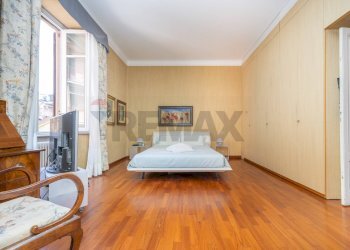 Camera / camera da letto - Apartment Via Giuseppe Garibaldi
 
30, Como - photo 6