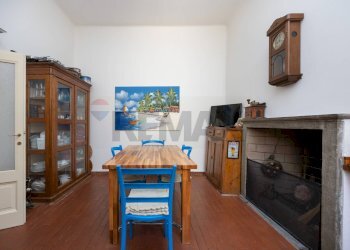 Sala da pranzo - Apartment Via Giuseppe Garibaldi
 
30, Como - photo 14