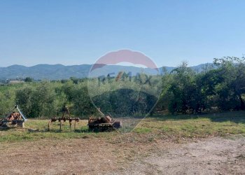 Vista delle montagne - Terreno agricolo Via Cerretana
 
164, Vinci - foto 35