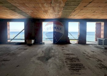 Stanza vuota - Casa indipendente Ss114
 
1, Scaletta Zanclea - foto 10