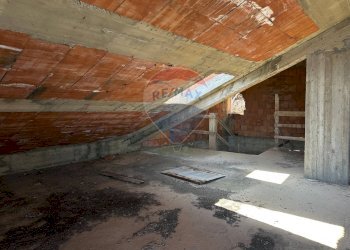 Stanza vuota - Casa indipendente Ss114
 
1, Scaletta Zanclea - foto 28